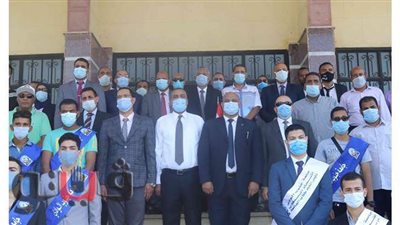 10 صور ترصد أول يوم دراسة بجامعة جنوب الوادي