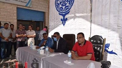 محافظ مطروح يشارك في توزيع  جوائز مسابقة صيد الأسماك