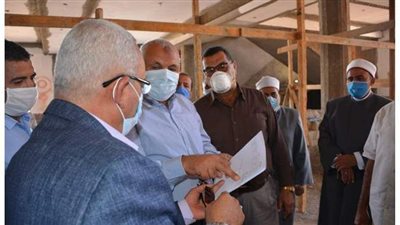 محافظ الوادى الجديد  يوجه بتحويل موقف للأتوبيس لجراج سيارات