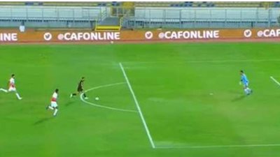 الأهلي يواصل تقدمه على الوداد 0/1 بعد مرور 60 دقيقة | فيديو