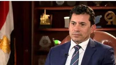 وزير الرياضة يهنئ الأهلي بالفوز على الوداد المغربي ويحفز الزمالك وبيراميدز