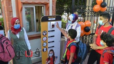 مع بداية العام الدراسي الجديد.. إزاي تفرق بين الإنفلونزا وكورونا | فيديو