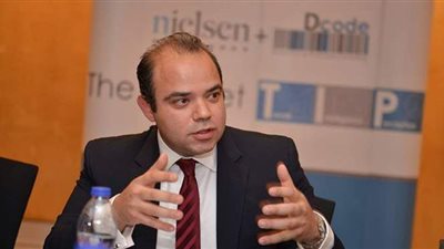 رئيس البورصة: نستهدف بناء الوعي المالي لطلاب الجامعات بشأن دور البورصات في الاستثمار