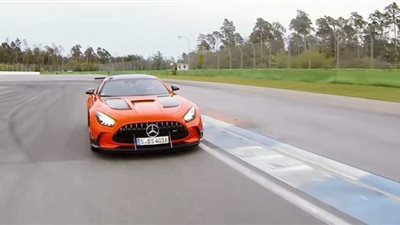 مرسيدس AMG GT Black Series تحطم أرقام فيراري ومكلارين | فيديو