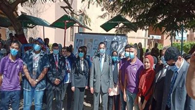 رئيس جامعة بنها يفتتح أول مدرج للتعليم الإلكترونى بكلية الآداب