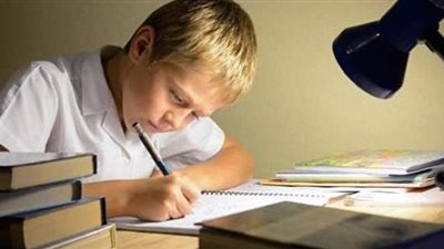 6 أطعمة تزيد من تركيز أبنائك خلال الدراسة