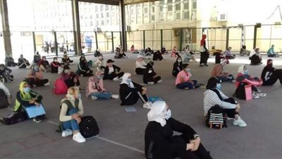 كلية التربية الرياضية بالإسكندرية تستقبل طلابها بإجراءات احترازية مشددة