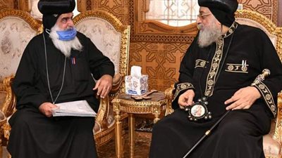 البابا تواضروس يستقبل أسقف دير مواس ودلجا بالمقر البابوي بالعباسية