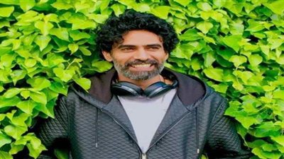 محمد علاء تاجر قماش فى مسلسل