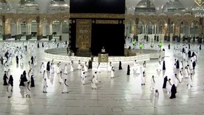 السعودية تسمح باستئناف الصلاة في المسجد الحرام