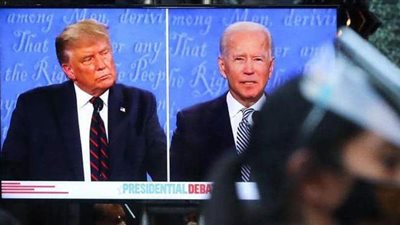 حملة بايدن تحذر: ترامب 