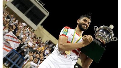 بعد إصابته بكورونا.. تعرف على موقف فرجاني ساسي من العودة مع الزمالك للقاهرة