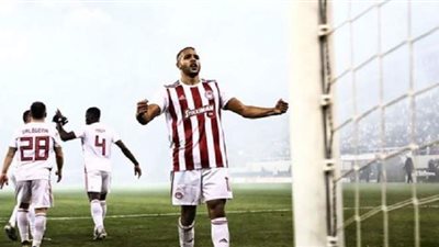 يوسف العربي يحطم رقما قياسيا ويعتلي قائمة أفضل هداف خارج الدوري المغربي