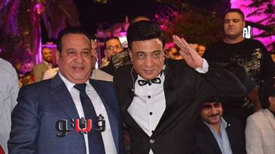 صبري نخنوخ يفاجئ أحمد شيبة بحضور خطوبة ابنته بالإسكندرية | صور