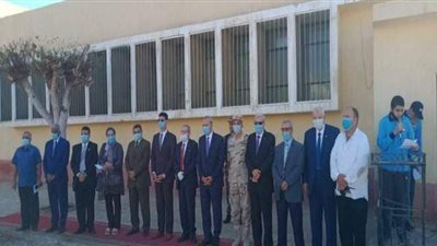 نائب وزير التعليم ومحافظ القليوبية يتابعان أول أيام العام الدراسي الجديد