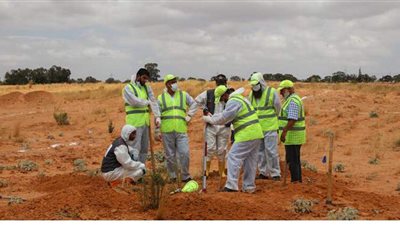 الكشف عن  5 مقابر جماعية في ليبيا