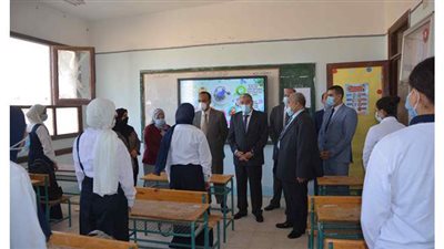 3207 مدارس تستقبل مليونا و371 ألفا و686 طالبا بالمنيا | فيديو