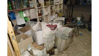 ضبط ٥ مصانع بير سلم لتعبئة المواد الغذائية  في القليوبية