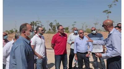مجلس إدارة الأهلي يتفقد المشاريع الإنشائية في فرع «زايد»