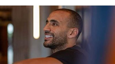 المغربي هاري صديق رونالدو يعلن إصابته بكورونا