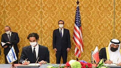 صلاة الوفد الإسرائيلي في المعبد اليهودي بالبحرين |فيديو