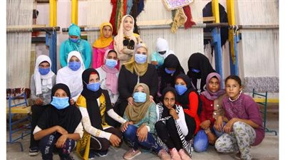 وزيرة التضامن: توفر 100 فرصة عمل بمصنع إنتاج السجاد بمركز يوسف الصديق