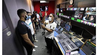 وزارتا الهجرة والإعلام تنظمان زيارة لوفد شباب الدارسين بالخارج إلى مدينة الإنتاج الإعلامي