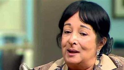 سميرة عبد العزيز.. سيدة الدراما تحت القبة
