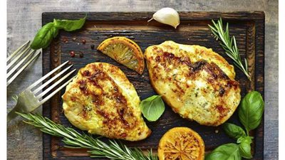 طريقة عمل صدور دجاج بالروزماري والكاري