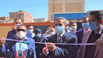 افتتاح محطة للصرف الصحي ومدرسة ووحدة حضانات في الغربية