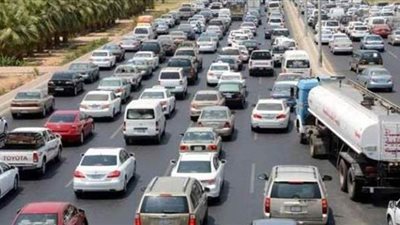 سوء سلوكيات سائقي سيارات النقل والمواصلات سبب فى مشكلات الطرق | فيديو