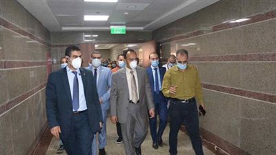 نائب محافظ المنيا يتفقد مستشفى ديرمواس المركزى تمهيداً لافتتاحها