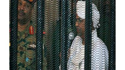 تأجيل  محاكمة البشير ومتهمين في انقلاب 1989 لـ 3 نوفمبر