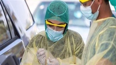 مدريد تدرس مطالبة الحكومة الإسبانية بفرض حظر تجوال بسبب كورونا