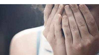 بسبب فيديو إباحي.. قرار من النيابة بشأن واقعة إشعال فتاه النيران في نفسها بالعياط