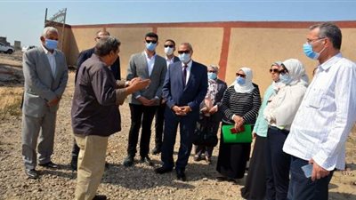 وزيرة البيئة ومحافظ القليوبية يتفقدان عددًا من المنشآت الصناعية بمنطقة العكرشة بالقليوبية