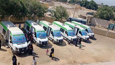 توقيع الكشف الطبي على 1538 مواطنا خلال قافلة بقرية حماضه في المنيا