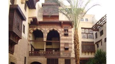 بيت السحيمي يستضيف مسرحية 