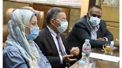 الأطباء: الهجرة قنبلة تهدد النظام الصحي في مصر