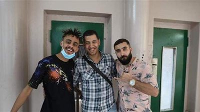 كزبرة وحنجرة قبل اختبارات الموسيقيين: 