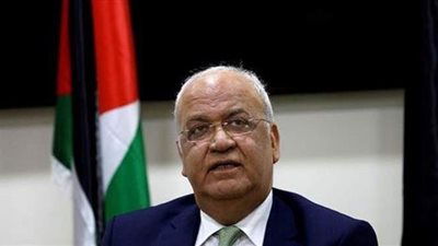 تظاهر متشددين إسرائيليين ضد صائب عريقات أمام مستشفى هداسا عين كارم | فيديو