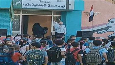 رئيس مركز ومدينة ديرب نجم: الوحدات المحلية تكثف أعمال النظافة وتسهل تلقى طلبات التصالح