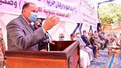 حفل لتكريم نجل الشهيد أحمد علي والطلاب المتفوقين بمعهد نور  الأزهري | صور