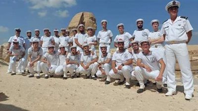 منطقة آثار أهرامات الجيزة تستقبل فرقة الموسيقى التراثية للبحرية الفرنسية| صور