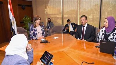 الهجرة : الرد على استفسار 170 مصريا بالسعودية واجهوا معوقات خلال طباعة بطاقات الاقتراع