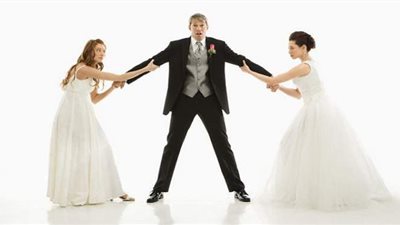 بنك عراقى يمنح قرضا بـ 10 ملايين دينار للموظفين للزواج من ثانية