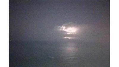 رعد وبرق يضربان سماء الإسكندرية..  وتحذيرات من هطول أمطار | صور