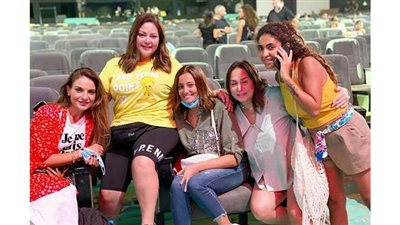 بشرى وهيلدا خليفة وإنجي علي في كواليس تحضيرات حفل افتتاح 