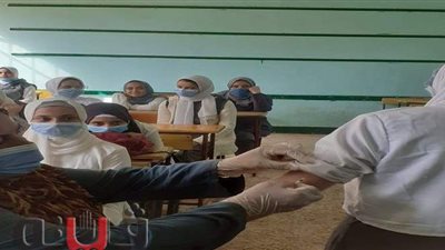 تطعيم ٢٣٣ ألف طالب بالشرقية ضد الالتهاب السحائي بنسبة تغطية ٧٠%