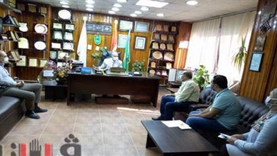 مسعود يجتمع مع مديرى الإدارات الصحية في  الحسينية وصان الحجر ومنشأة أبو عمر